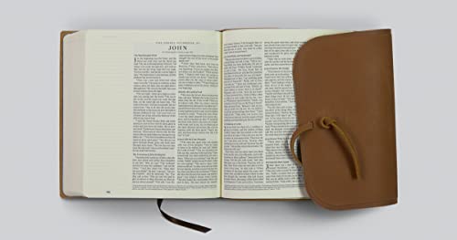 ESV Journaling Bible (Natural Leather, Brown, Flap with Strap): Holy Bible, English Standard Version