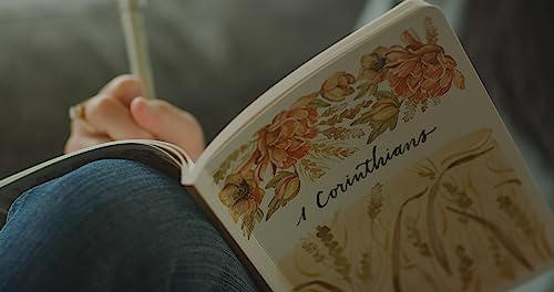 ESV Scripture Journal: New Testament Set (Artwork by Ruth Chou Simons) (Paperback)