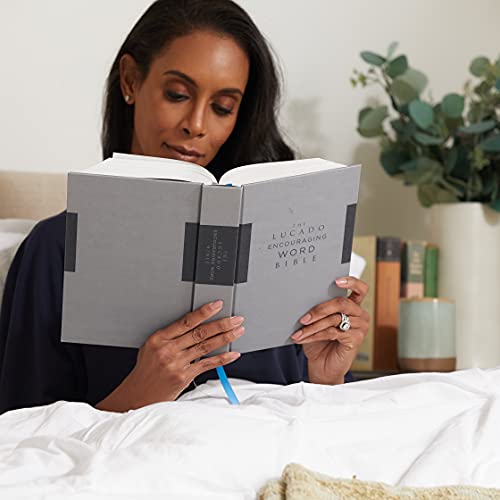 NIV, Lucado Encouraging Word Bible, Cloth over Board, Gray, Comfort Print: Holy Bible, New International Version