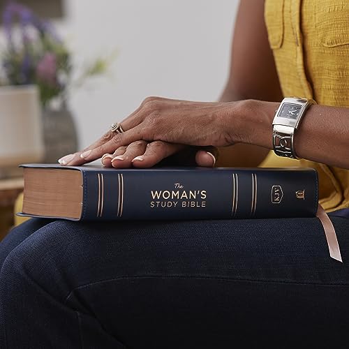 KJV, The Woman's Study Bible, Blue Leathersoft, Red Letter, Full-Color Edition, Comfort Print: Receiving God's Truth for Balance, Hope, and Transformation