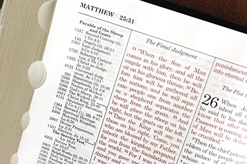 ESV, Thompson Chain-Reference Bible, Bonded Leather, Black, Red Letter, Thumb Indexed