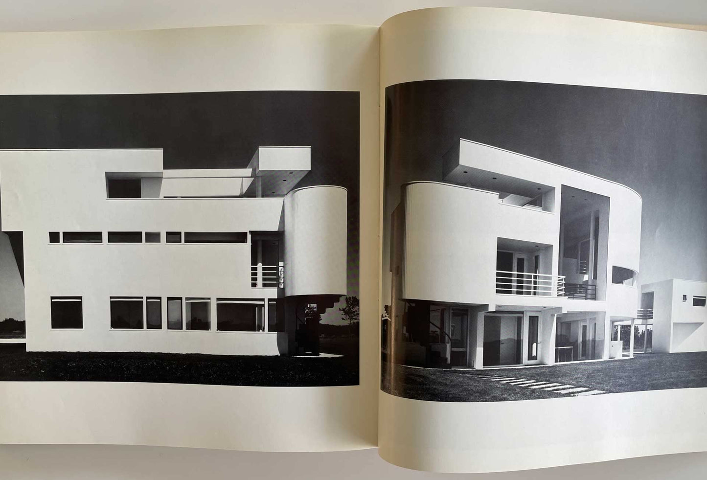 Five Architects: Eisenman, Graves, Gwathmey, Hejduk, Meier