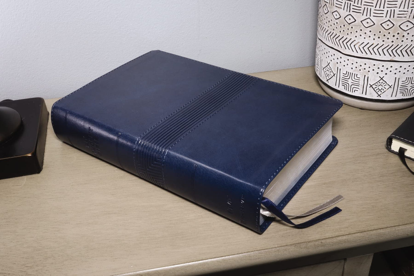 NIV, Student Bible, Personal Size, Leathersoft, Navy, Thumb Indexed, Comfort Print