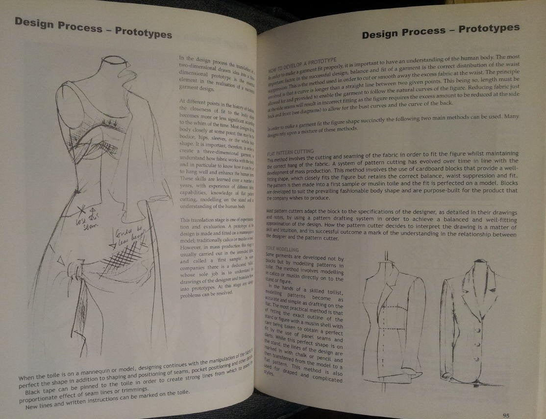 Fashion Design: Process, Innovation and Practice