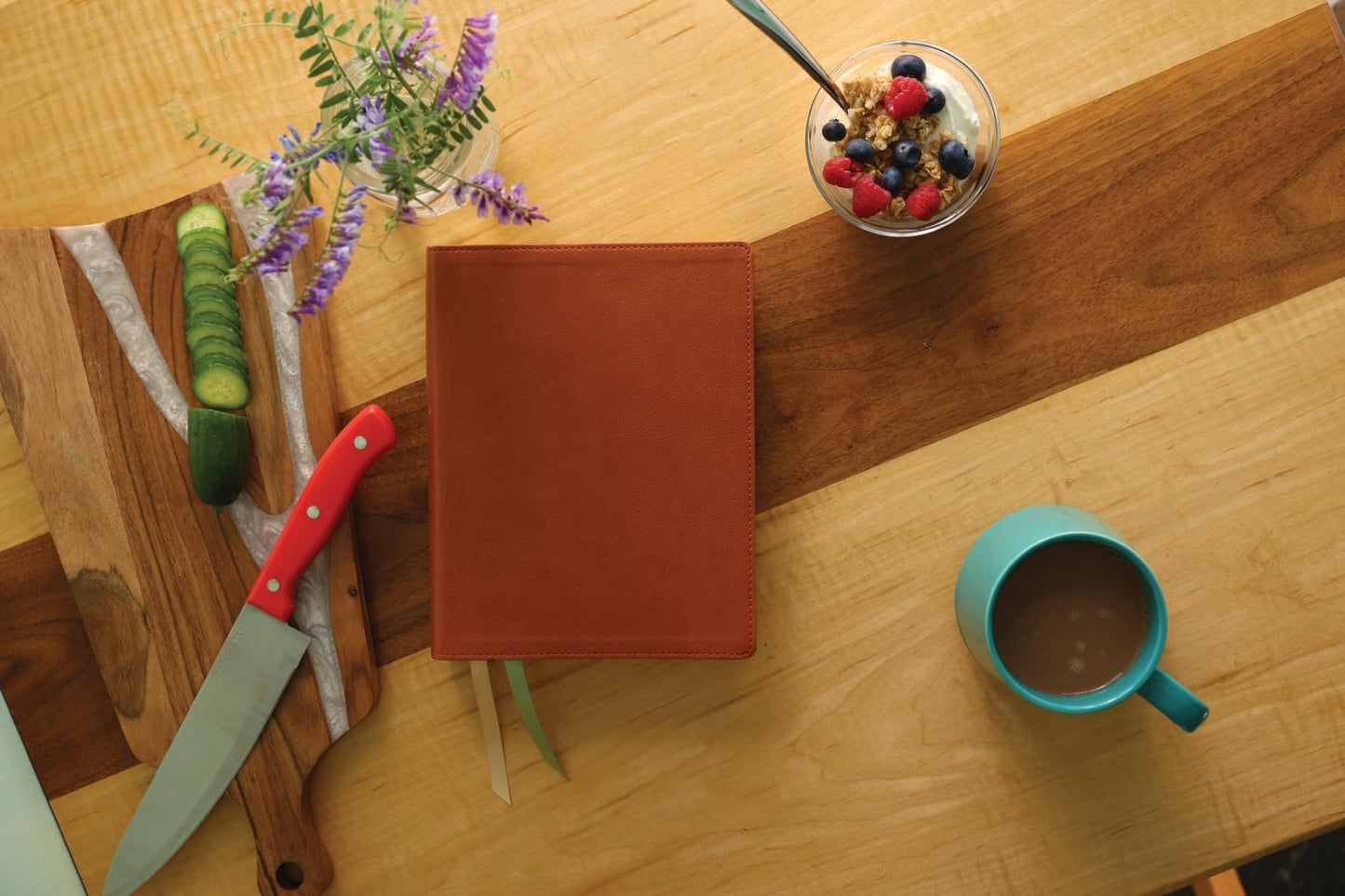 Flourish: The NIV Bible for Women, Leathersoft, Brown, Comfort Print