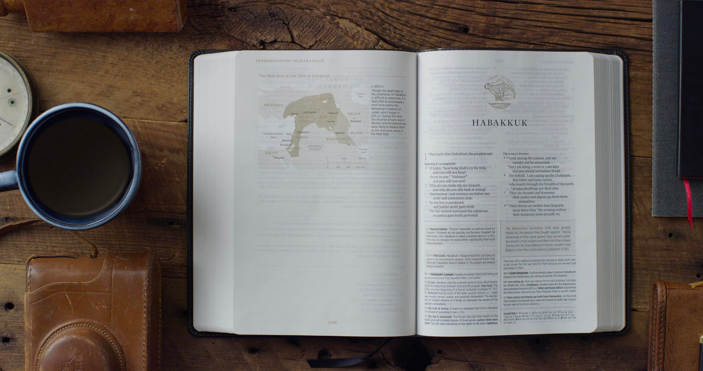 ESV Men's Study Bible (TruTone, Charcoal, Shield Design): Holy Bible, English Standard Version