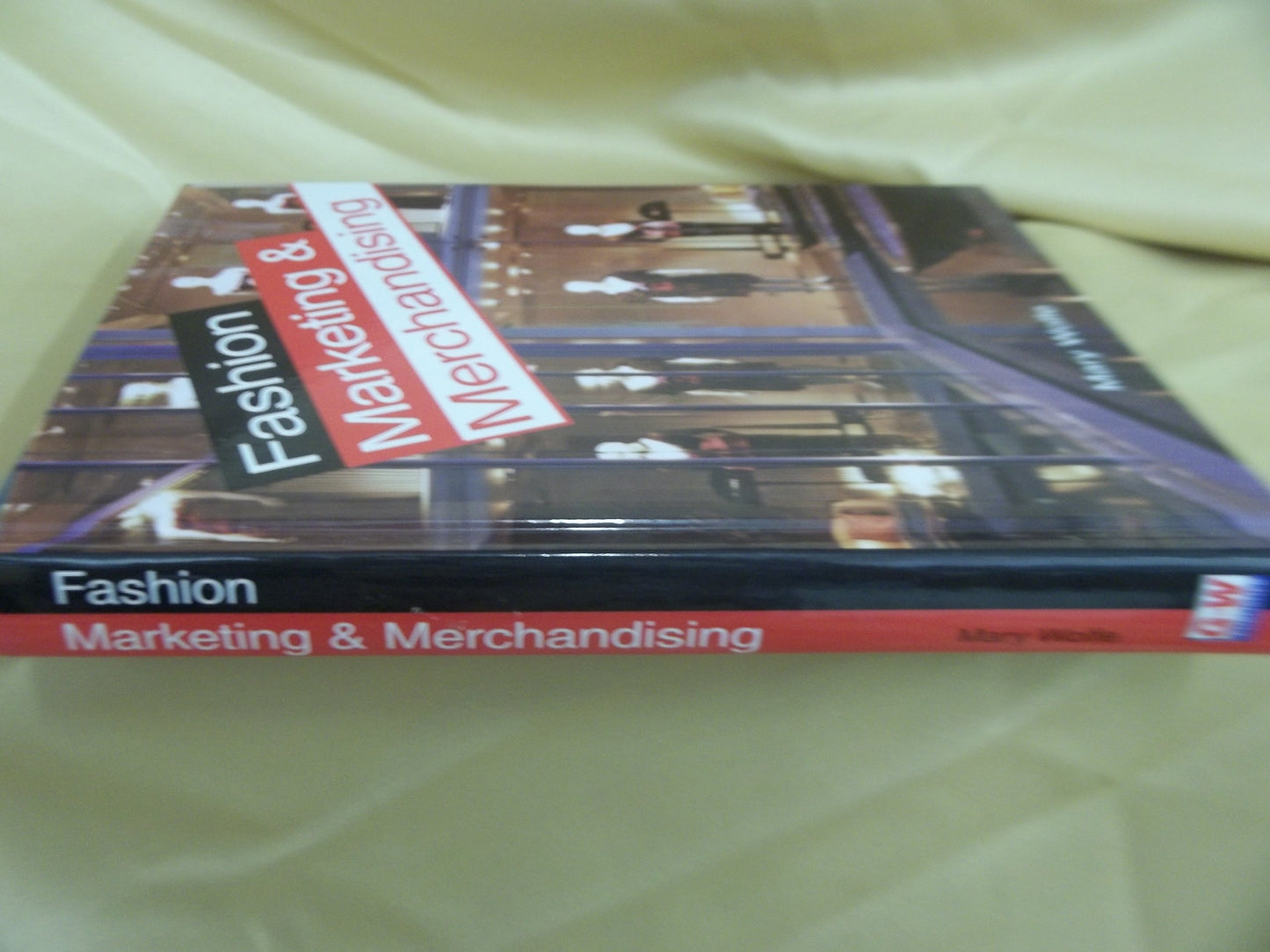 Fashion Marketing & Merchandising