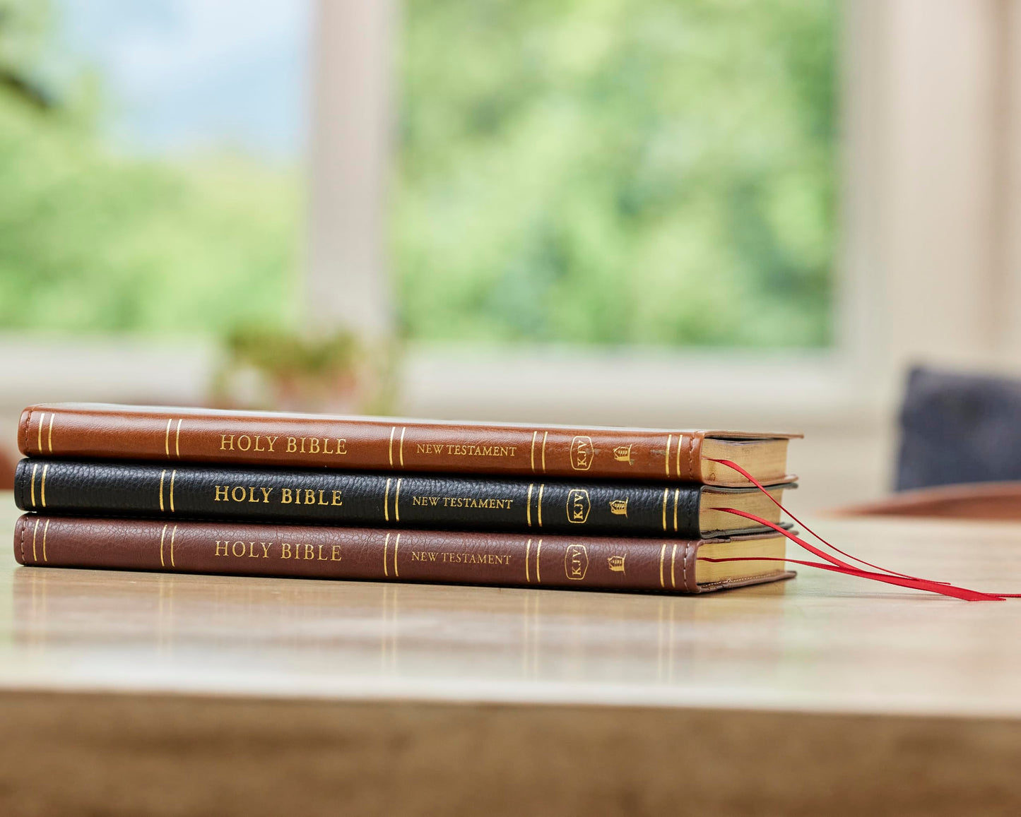 KJV, Personal Size New Testament, Black Genuine Leather, Red Letter, Comfort Print