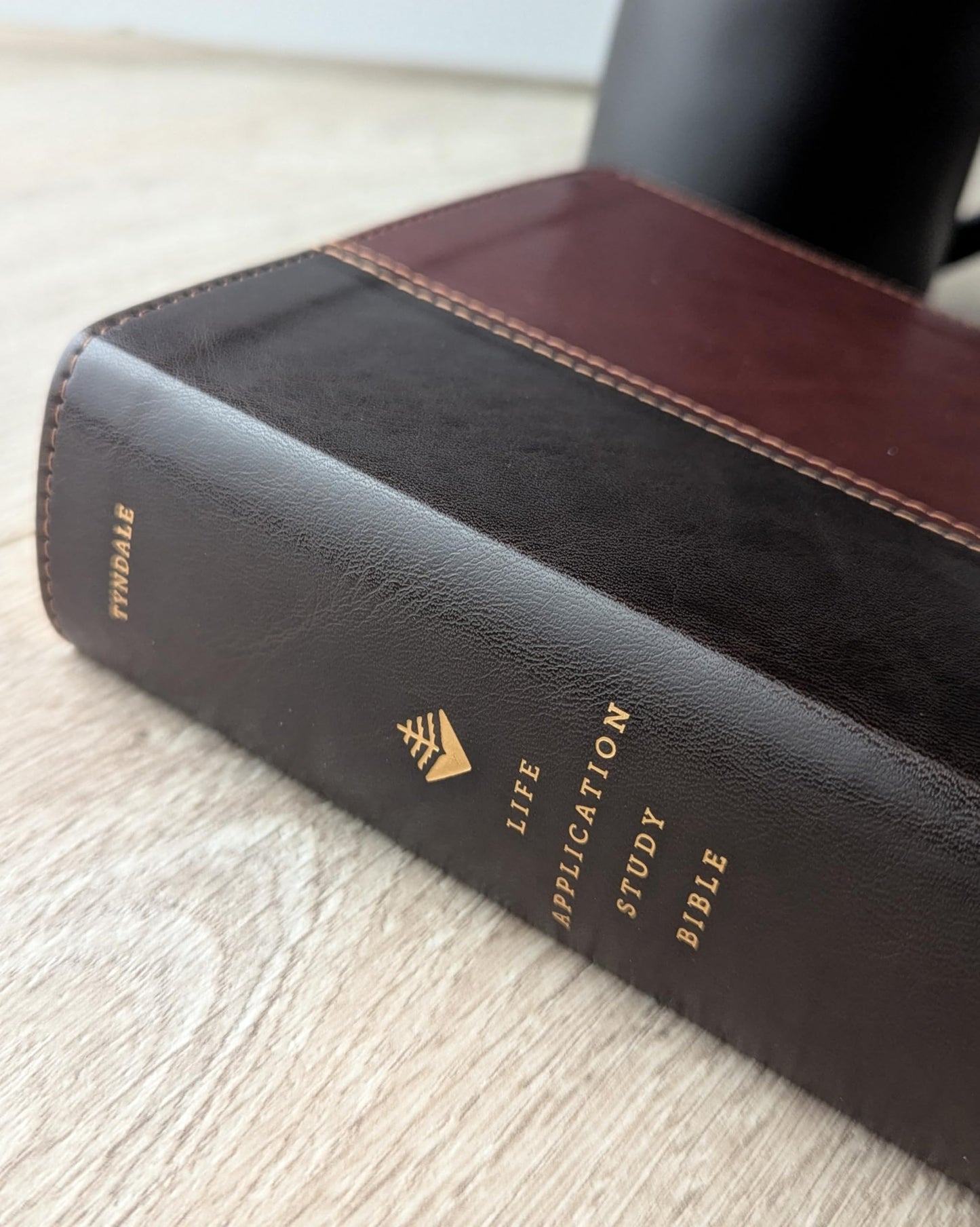 NLT Life Application Study Bible, Third Edition, Personal Size (LeatherLike, Brown/Mahogany, Indexed, Red Letter)