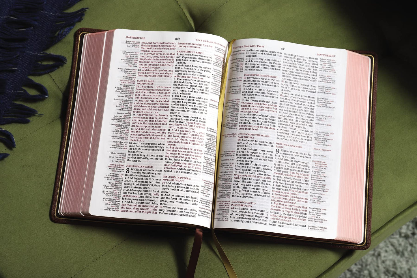 KJV, Thompson Chain-Reference Bible, Genuine Leather, Calfskin, Brown, Red Letter, Comfort Print