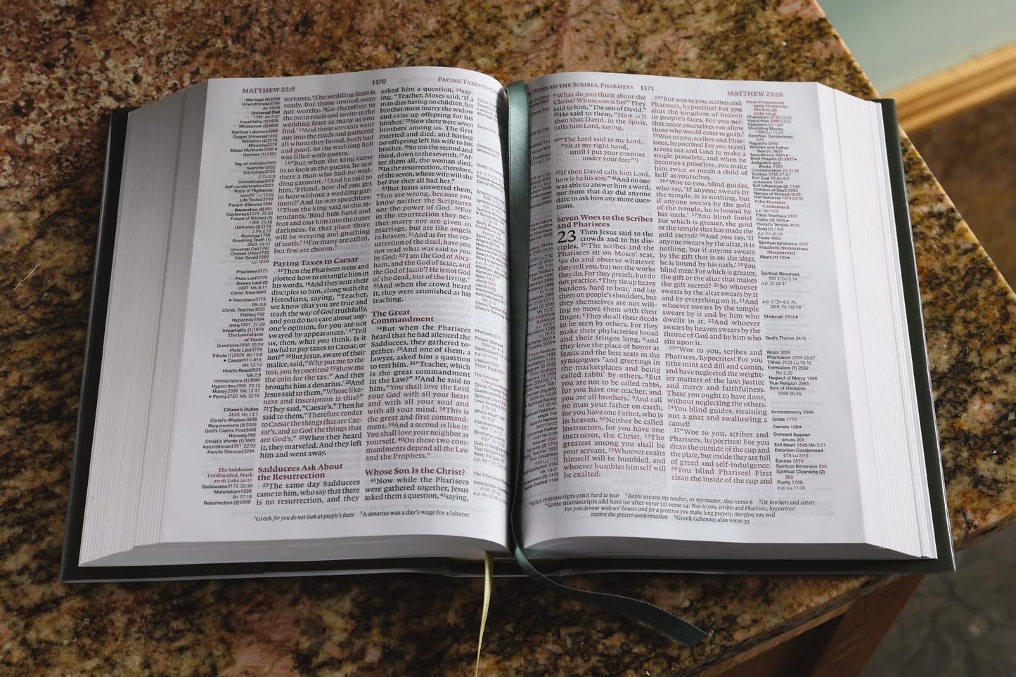 ESV, Thompson Chain-Reference Bible, Hardcover, Green, Red Letter