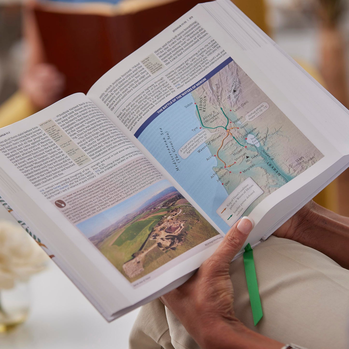 Evangelical Study Bible: Christ-centered. Faith-building. Mission-focused. (NKJV, Black Bonded Leather, Red Letter, Large Comfort Print)