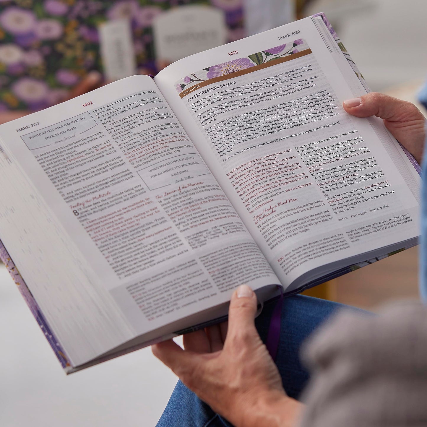 KJV, The Woman's Study Bible, Hardcover, Red Letter, Full-Color Edition, Comfort Print: Receiving God's Truth for Balance, Hope, and Transformation