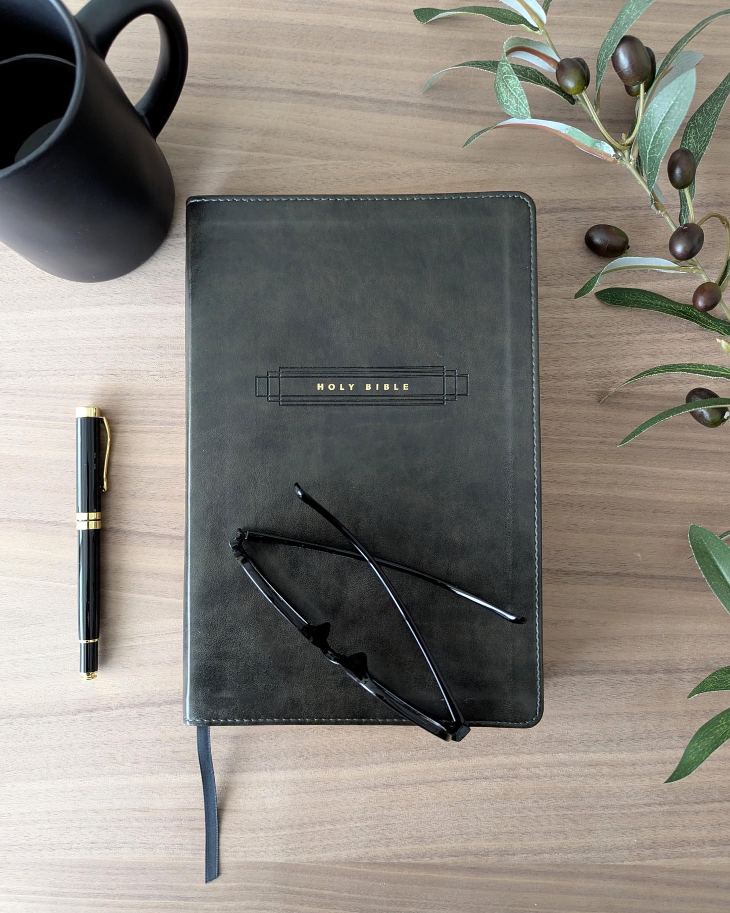 NLT Large Print Thinline Center-Column Reference Bible, Filament Enabled (LeatherLike, Black Holy Windows, Indexed, Red Letter)