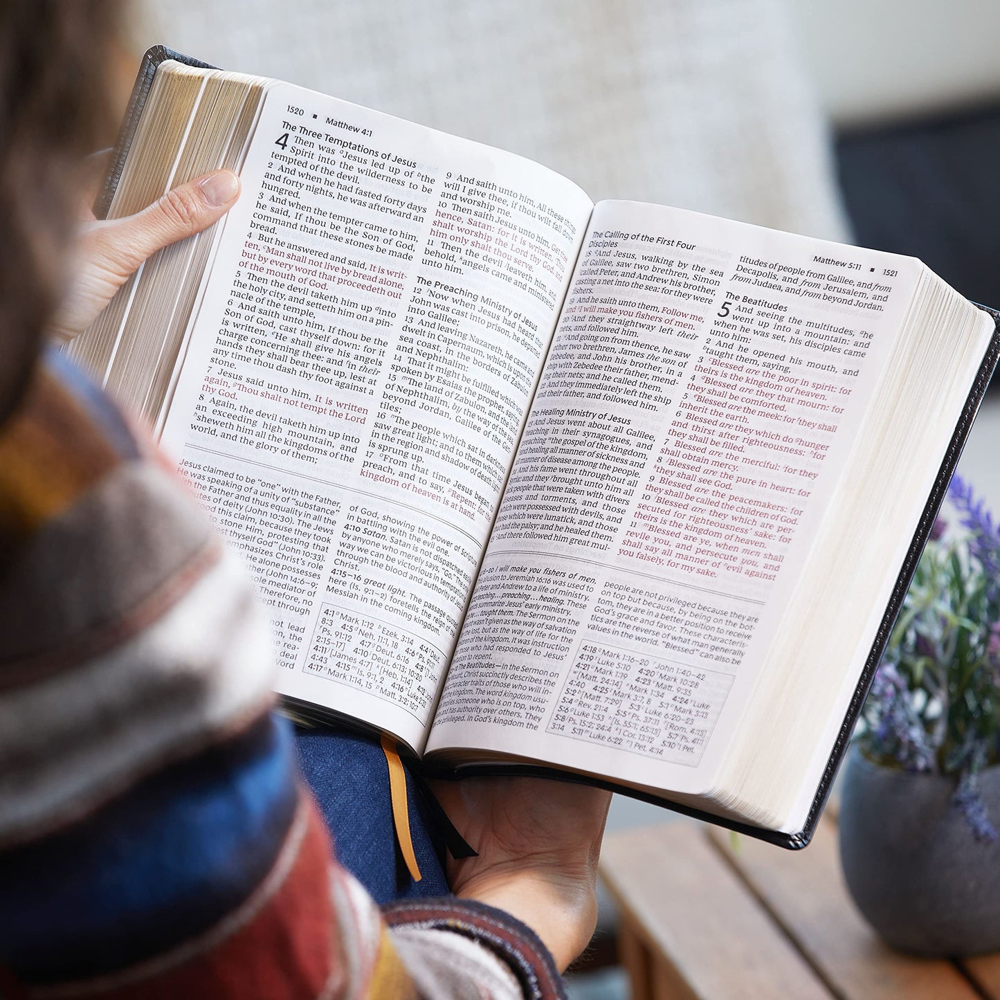 KJV, Foundation Study Bible, Large Print, Leathersoft, Brown, Red Letter, Comfort Print: Holy Bible, King James Version