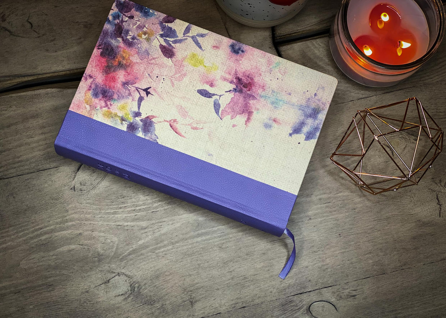 NVI, Biblia de Estudio para la Mujer NVI, Leathersoft/Tela Lila, Comfort Print (Spanish Edition)