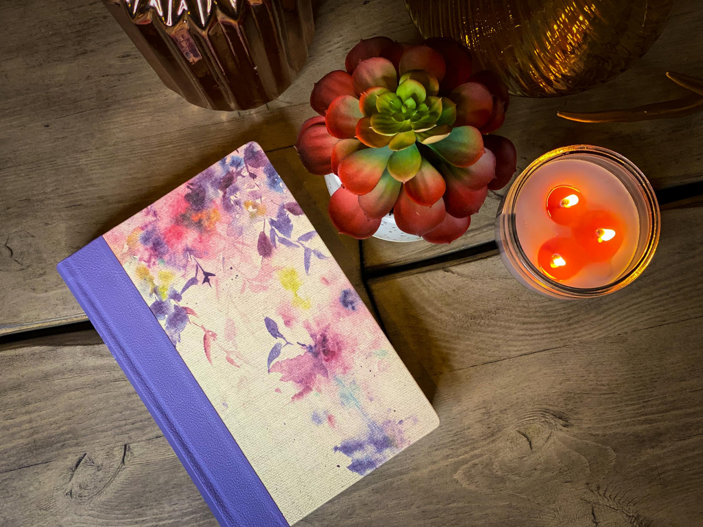 NVI, Biblia de Estudio para la Mujer NVI, Leathersoft/Tela Lila, Comfort Print (Spanish Edition)